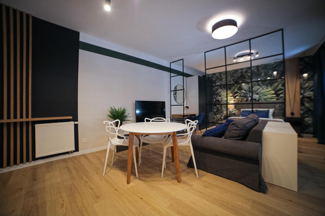 Апартаменты Studio La Palma Garbary 32 Познань Экстерьер фото