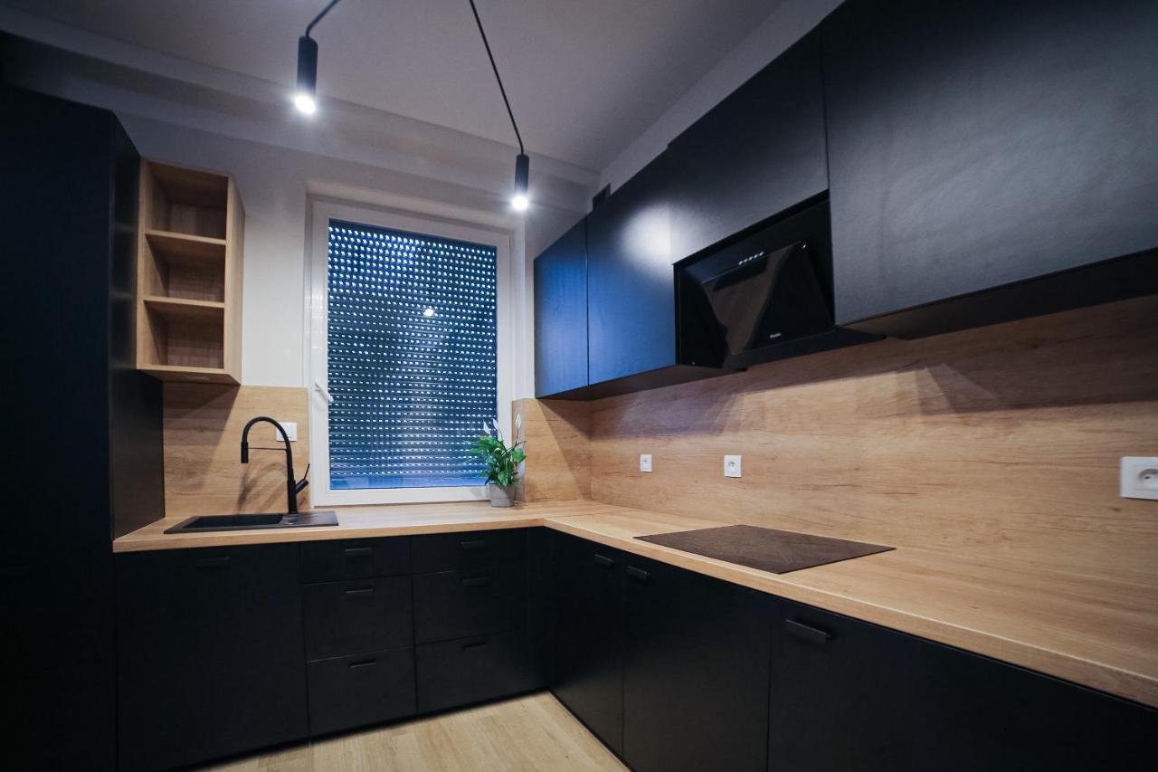 Апартаменты Studio La Palma Garbary 32 Познань Экстерьер фото