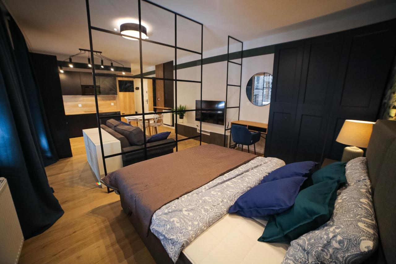 Апартаменты Studio La Palma Garbary 32 Познань Экстерьер фото